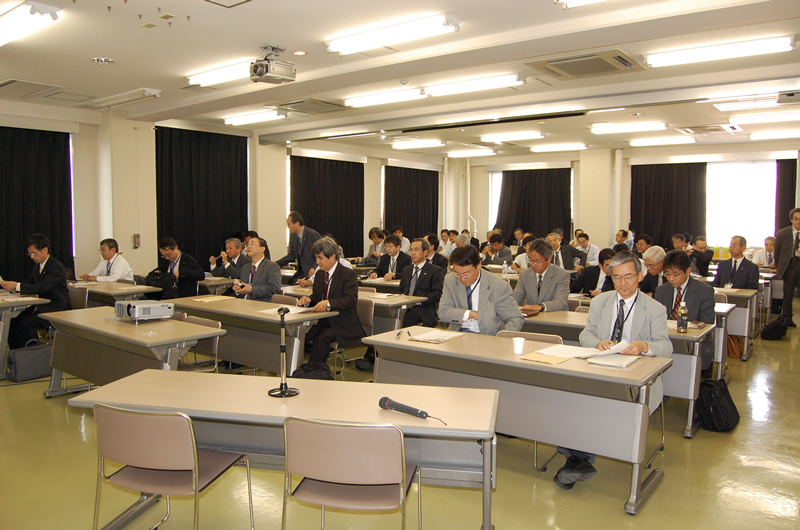 支部設立総会(2008年10月10日@東北大学) 支部設立総会(2008年10月10日@東北大学)